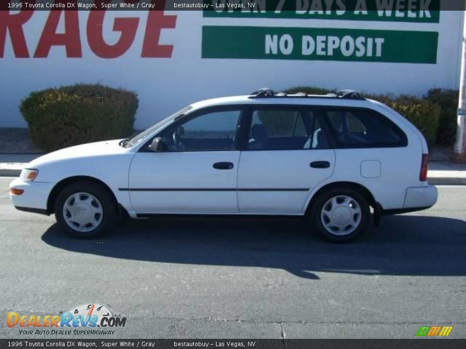 1996 Toyota Corolla DX Wagon Super White / Gray Photo #5