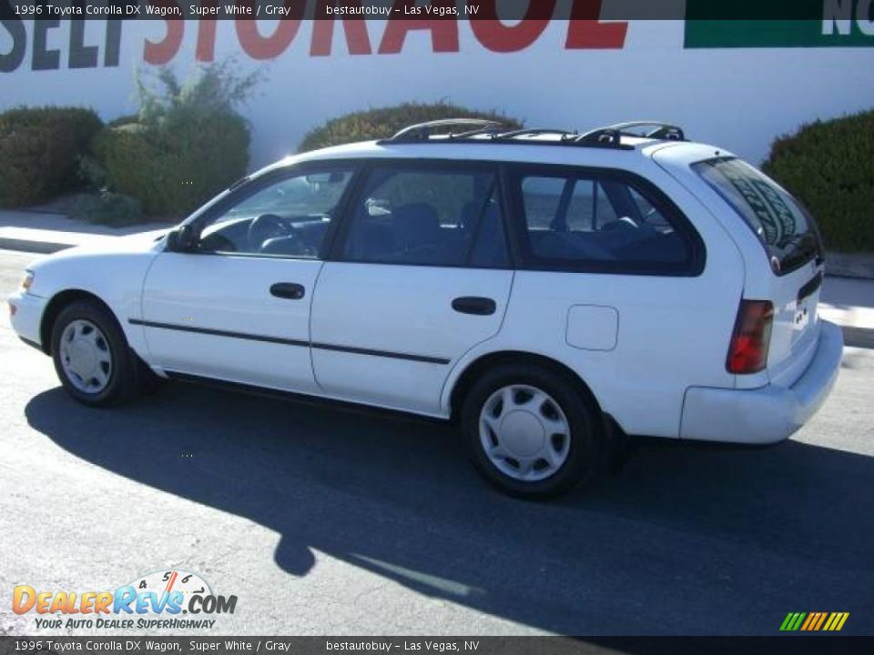 1996 Toyota Corolla DX Wagon Super White / Gray Photo #6