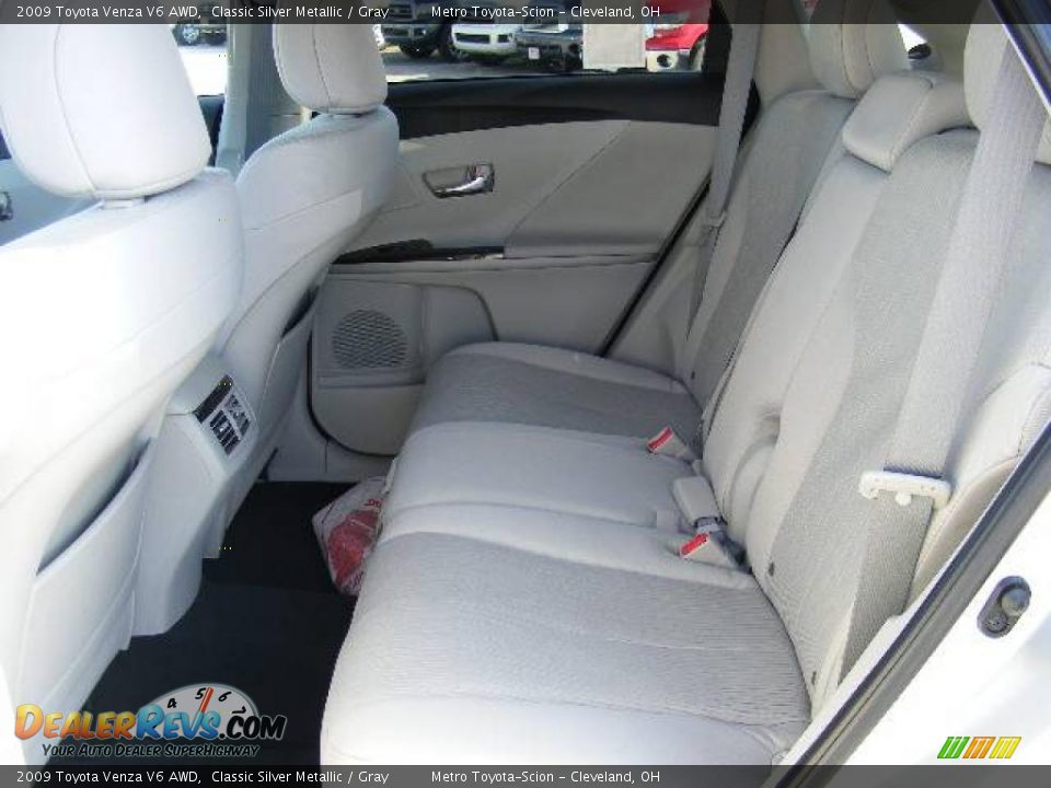 2009 Toyota Venza V6 AWD Classic Silver Metallic / Gray Photo #11