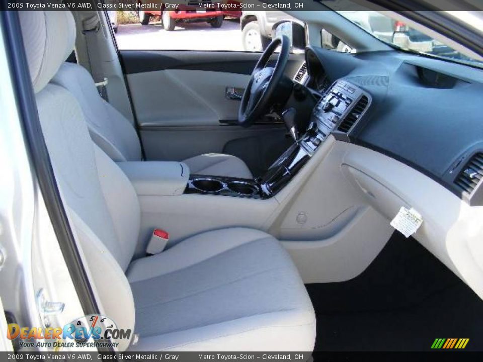 2009 Toyota Venza V6 AWD Classic Silver Metallic / Gray Photo #13