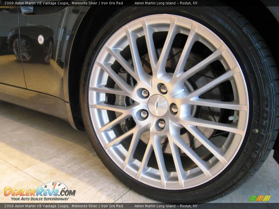 2009 Aston Martin V8 Vantage Coupe Meteorite Silver / Iron Ore Red Photo #12