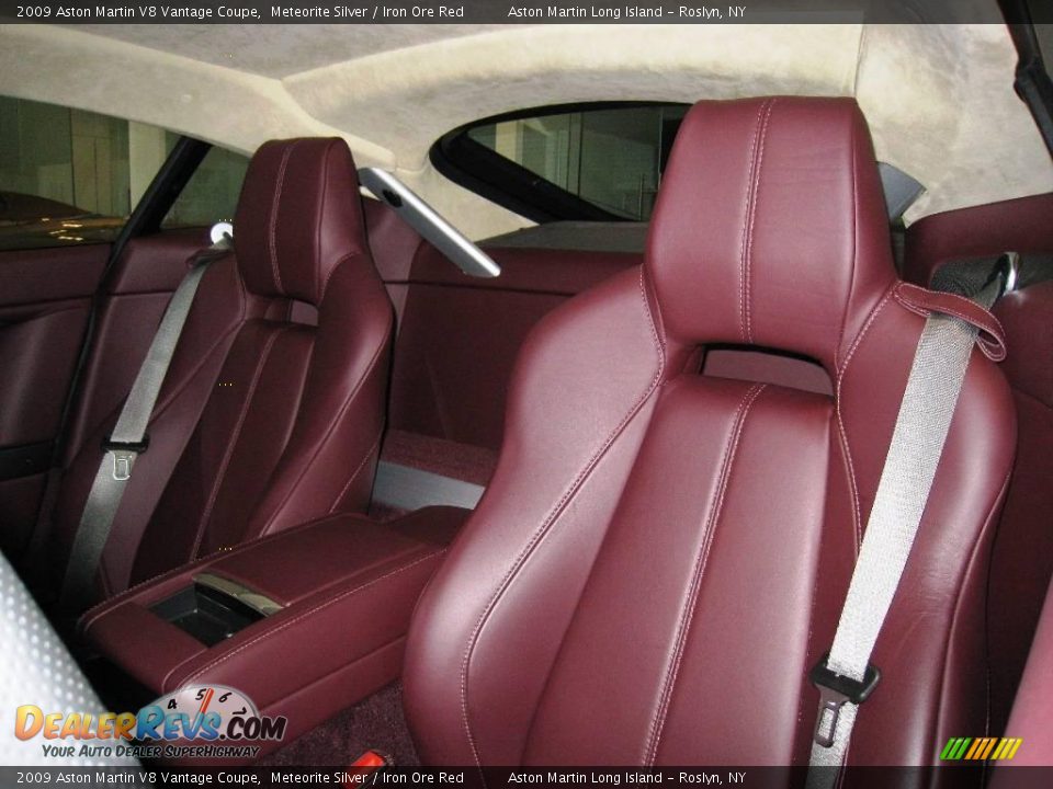 2009 Aston Martin V8 Vantage Coupe Meteorite Silver / Iron Ore Red Photo #17