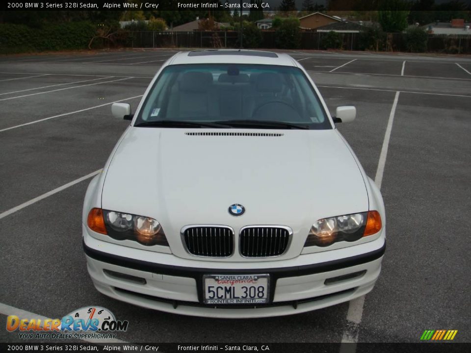 2000 BMW 3 Series 328i Sedan Alpine White / Grey Photo #2