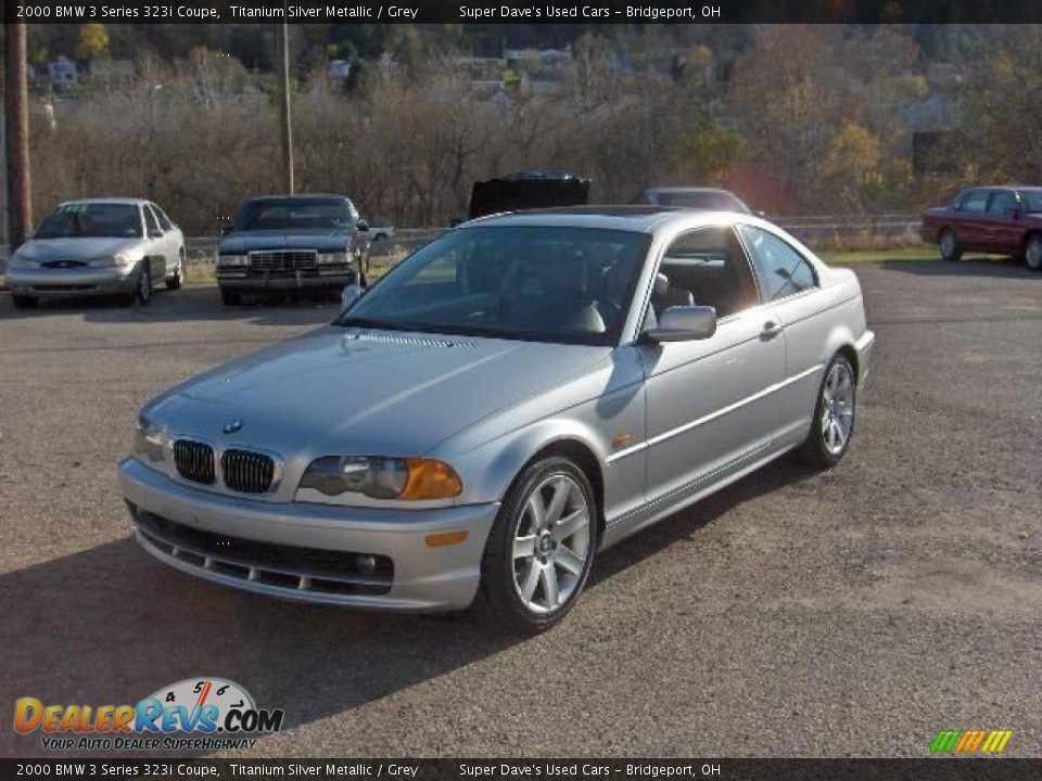 2000 BMW 3 Series 323i Coupe Titanium Silver Metallic / Grey Photo #1