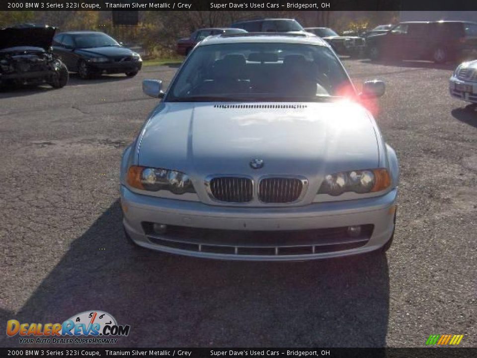 2000 BMW 3 Series 323i Coupe Titanium Silver Metallic / Grey Photo #2