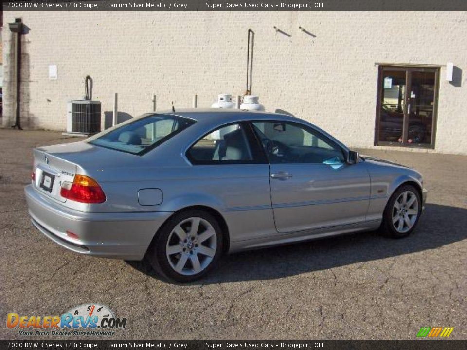 2000 BMW 3 Series 323i Coupe Titanium Silver Metallic / Grey Photo #3
