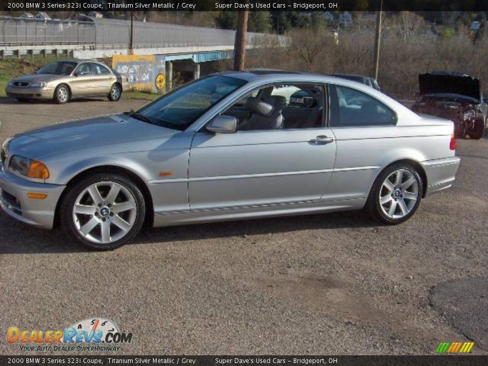 2000 BMW 3 Series 323i Coupe Titanium Silver Metallic / Grey Photo #7