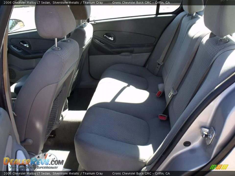 2006 Chevrolet Malibu LT Sedan Silverstone Metallic / Titanium Gray Photo #12