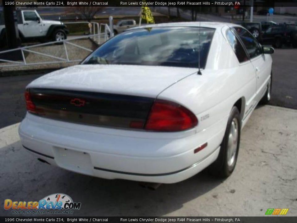 1996 Chevrolet Monte Carlo Z34 Bright White / Charcoal Photo #4