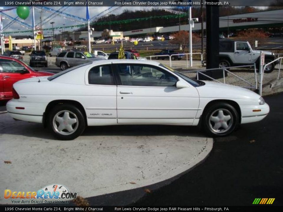 1996 Chevrolet Monte Carlo Z34 Bright White / Charcoal Photo #5