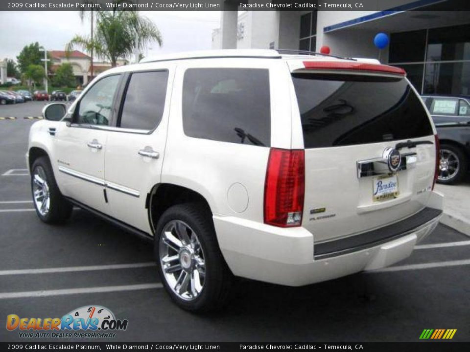 2009 Cadillac Escalade Platinum White Diamond / Cocoa/Very Light Linen Photo #2