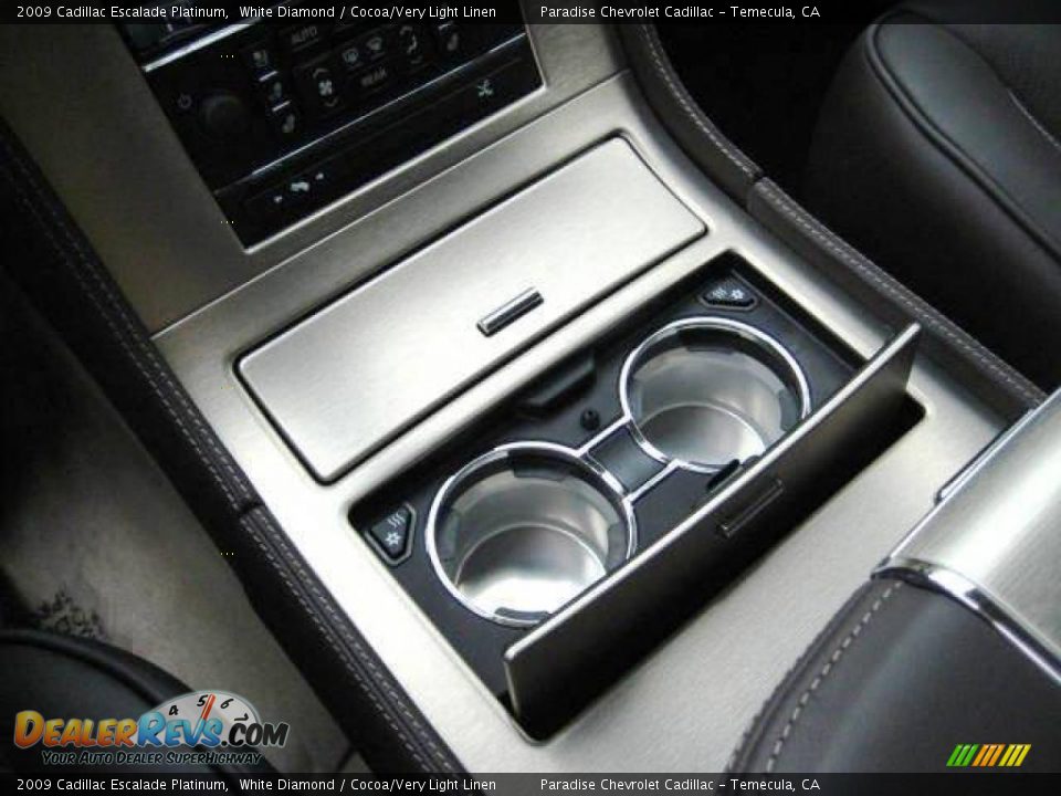 2009 Cadillac Escalade Platinum White Diamond / Cocoa/Very Light Linen Photo #12