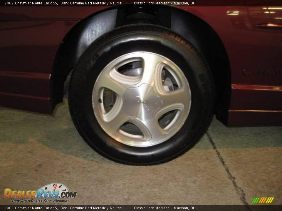 2002 Chevrolet Monte Carlo SS Dark Carmine Red Metallic / Neutral Photo #7