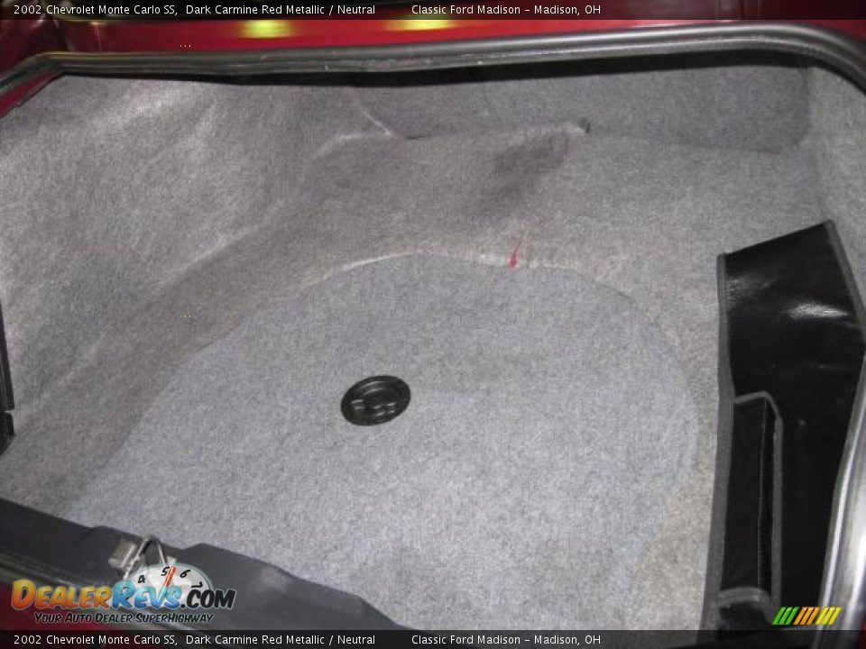 2002 Chevrolet Monte Carlo SS Dark Carmine Red Metallic / Neutral Photo #25