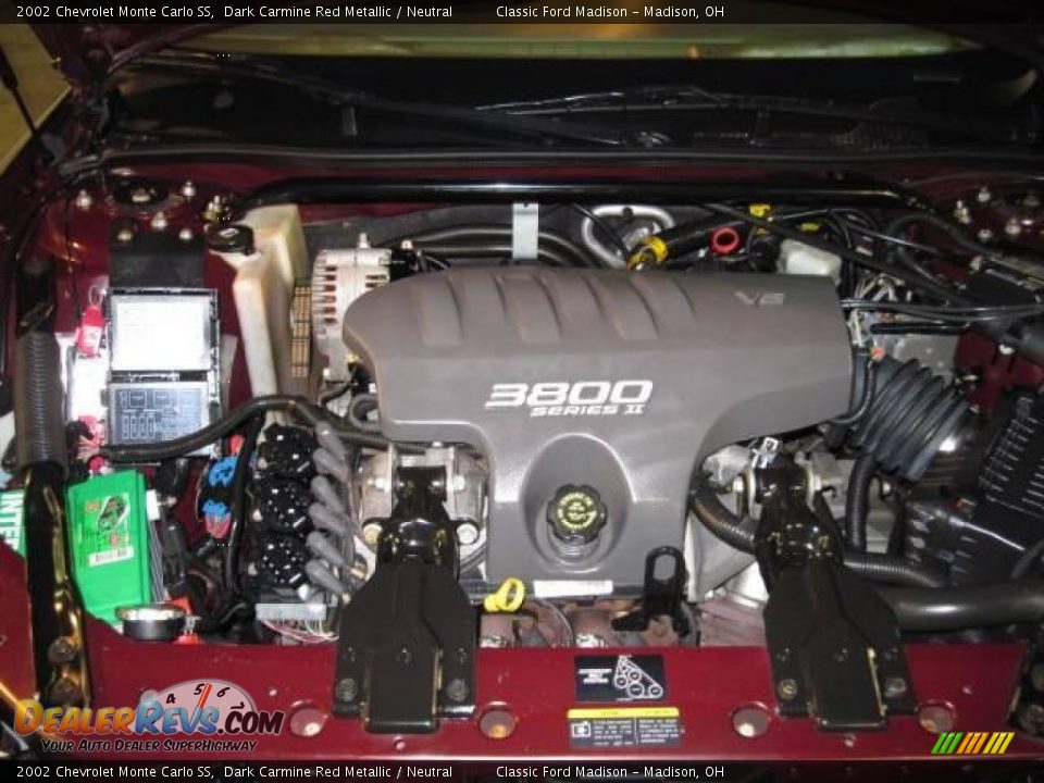 2002 Chevrolet Monte Carlo SS Dark Carmine Red Metallic / Neutral Photo #29