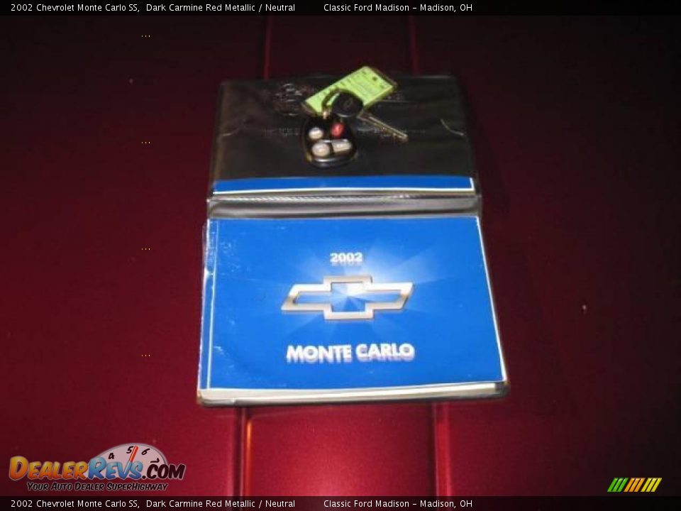 2002 Chevrolet Monte Carlo SS Dark Carmine Red Metallic / Neutral Photo #31