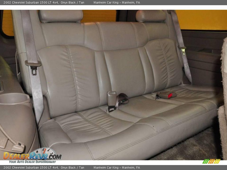 2002 Chevrolet Suburban 1500 LT 4x4 Onyx Black / Tan Photo #20
