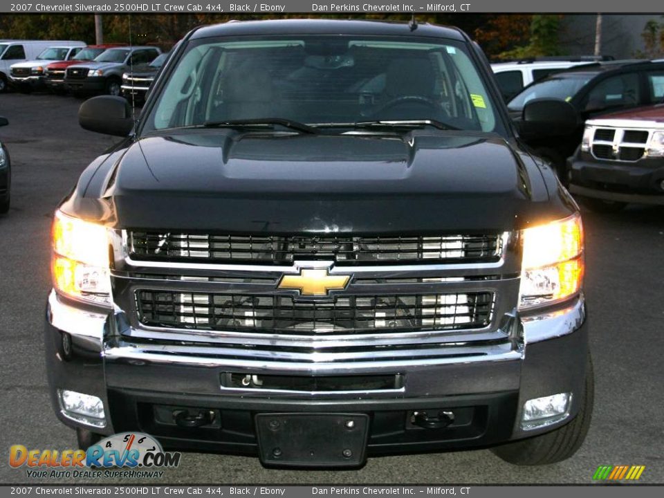 2007 Chevrolet Silverado 2500HD LT Crew Cab 4x4 Black / Ebony Photo #2