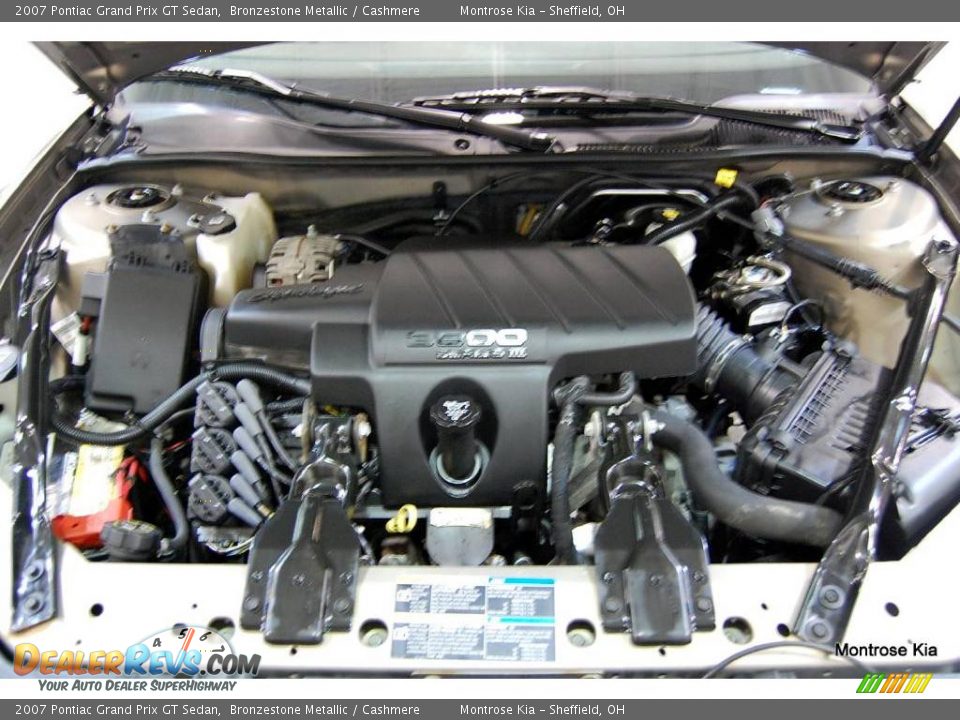 2007 Pontiac Grand Prix GT Sedan Bronzestone Metallic / Cashmere Photo #19