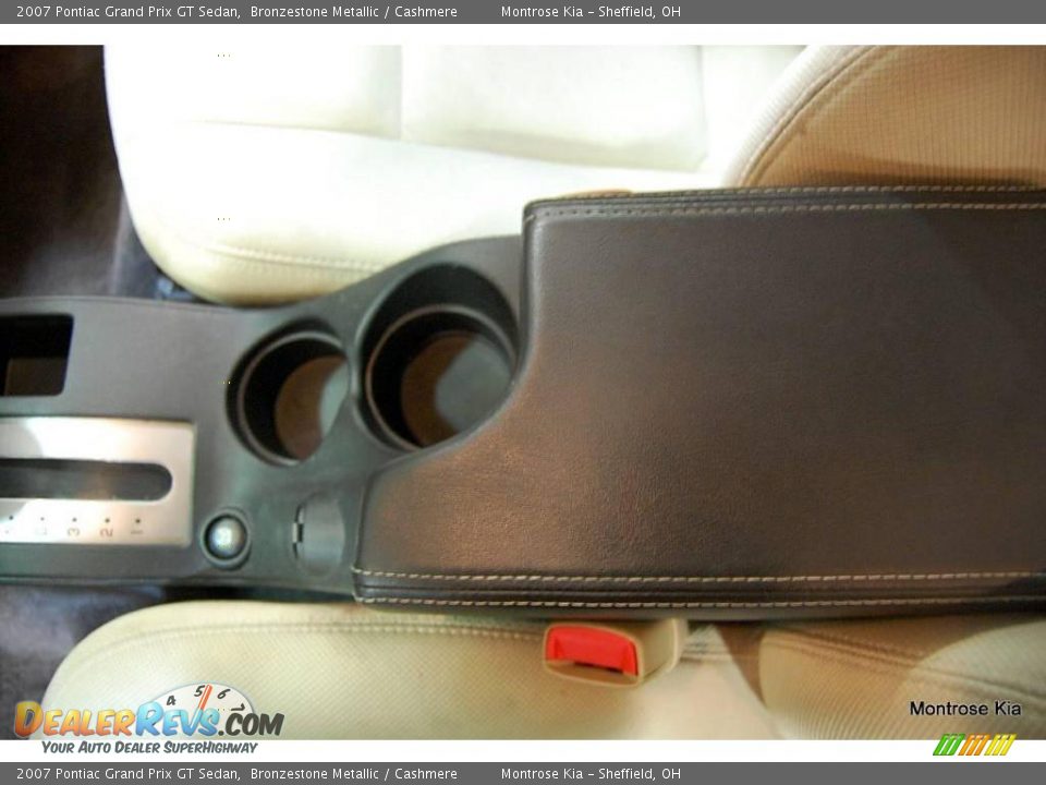 2007 Pontiac Grand Prix GT Sedan Bronzestone Metallic / Cashmere Photo #24