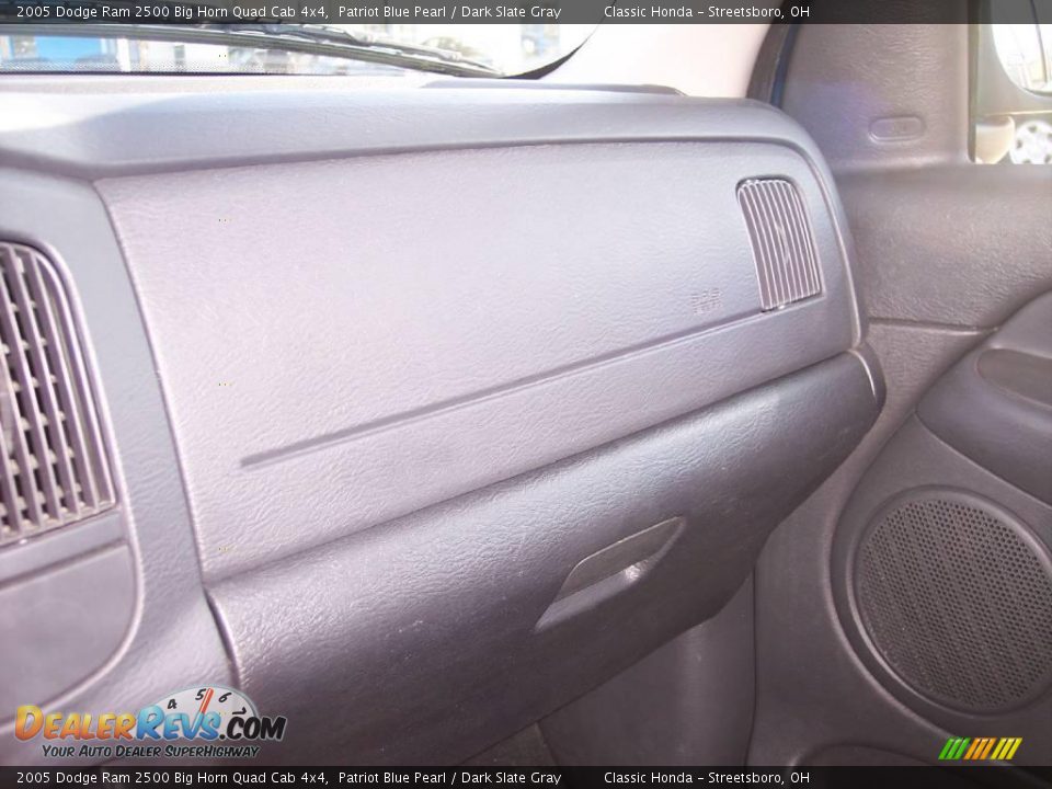 2005 Dodge Ram 2500 Big Horn Quad Cab 4x4 Patriot Blue Pearl / Dark Slate Gray Photo #19