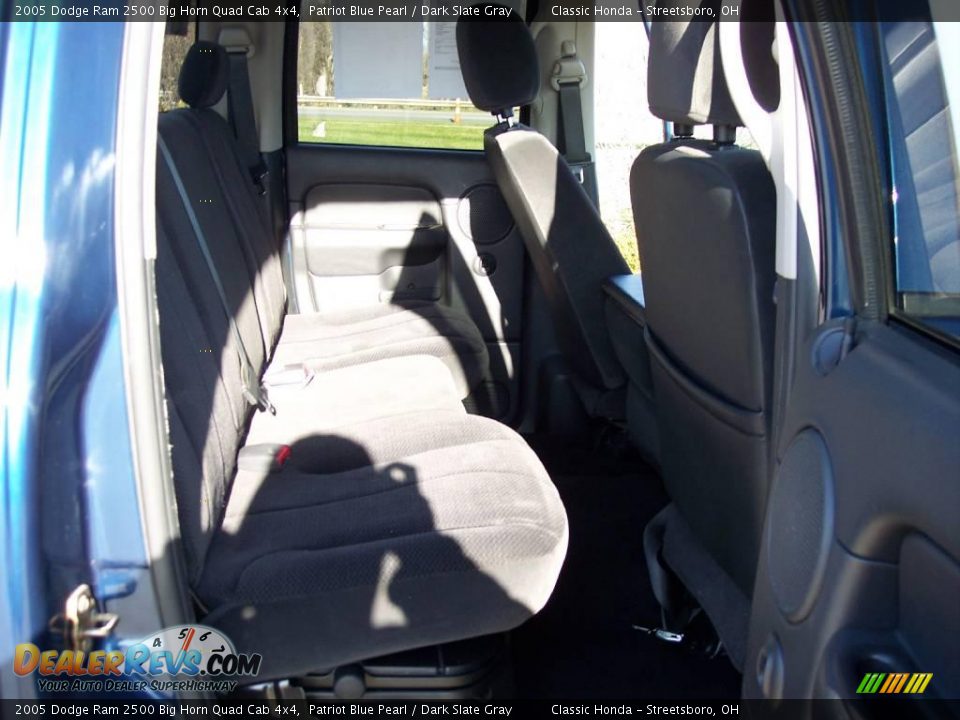 2005 Dodge Ram 2500 Big Horn Quad Cab 4x4 Patriot Blue Pearl / Dark Slate Gray Photo #22