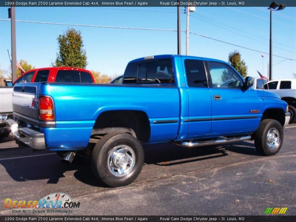 1999 Dodge Ram 2500 Laramie Extended Cab 4x4 Intense Blue Pearl / Agate Photo #3