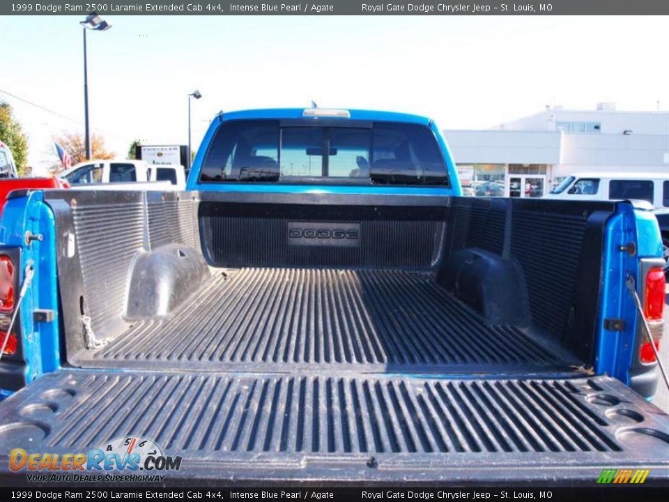 1999 Dodge Ram 2500 Laramie Extended Cab 4x4 Intense Blue Pearl / Agate Photo #5