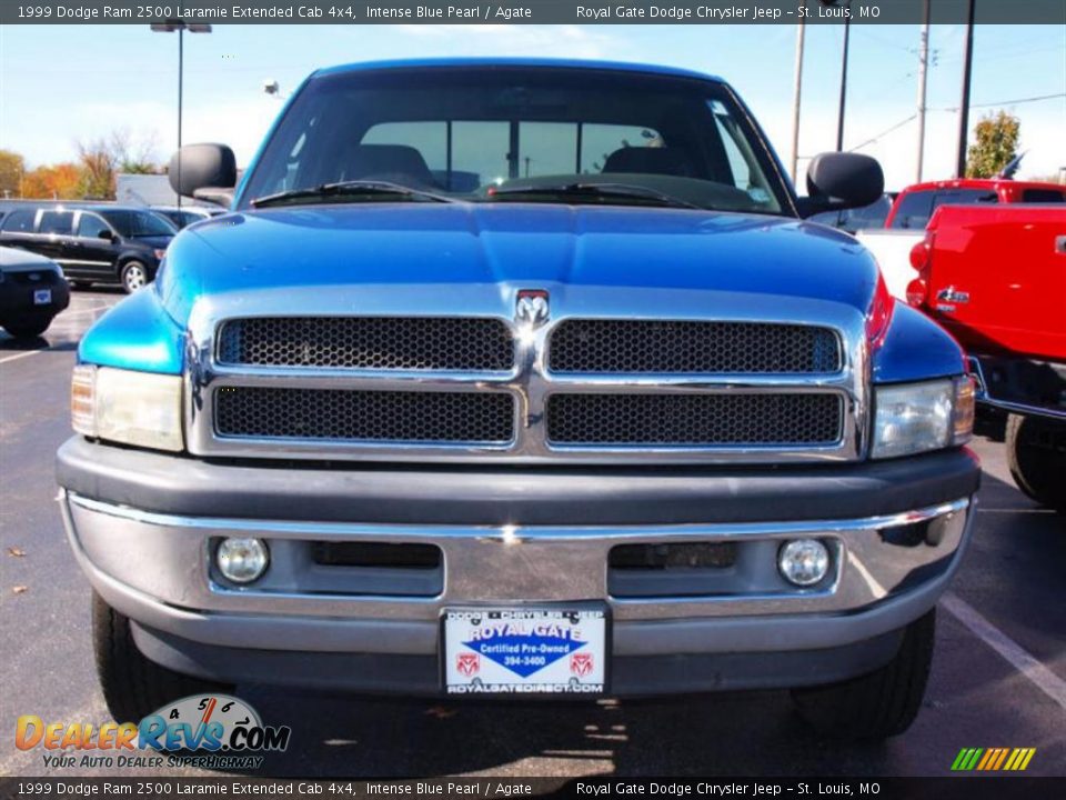 1999 Dodge Ram 2500 Laramie Extended Cab 4x4 Intense Blue Pearl / Agate Photo #8