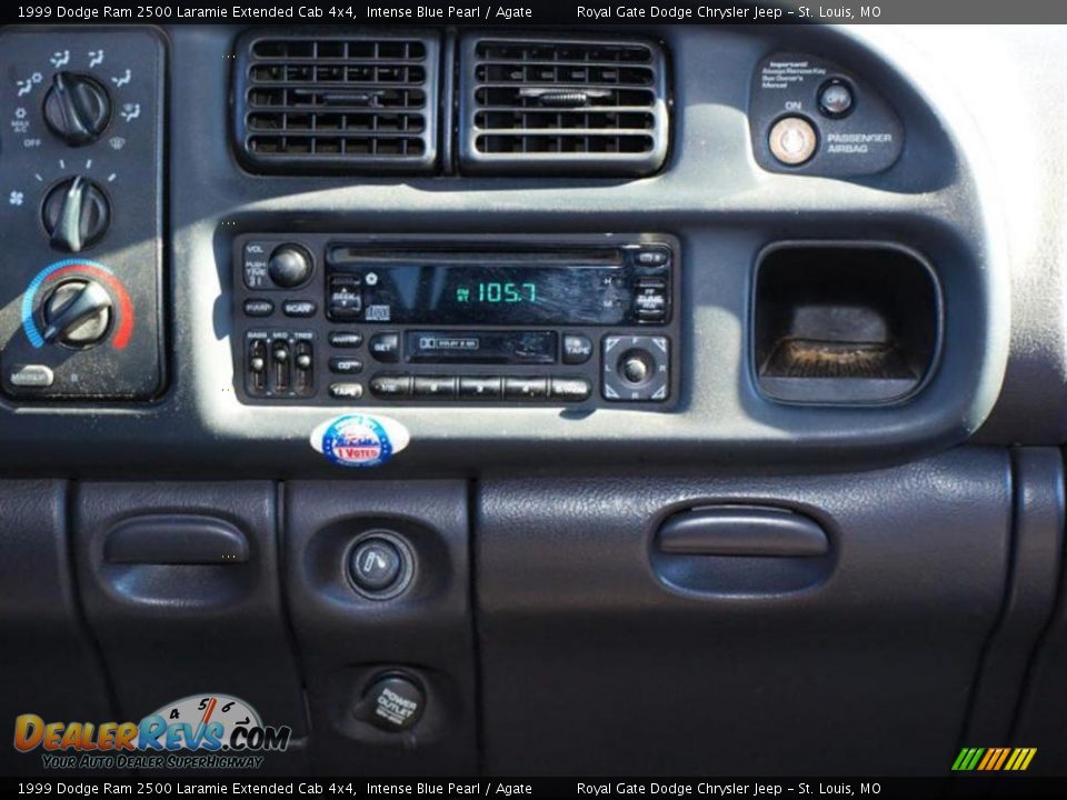 1999 Dodge Ram 2500 Laramie Extended Cab 4x4 Intense Blue Pearl / Agate Photo #12