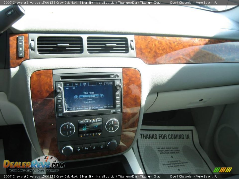 2007 Chevrolet Silverado 1500 LTZ Crew Cab 4x4 Silver Birch Metallic / Light Titanium/Dark Titanium Gray Photo #15