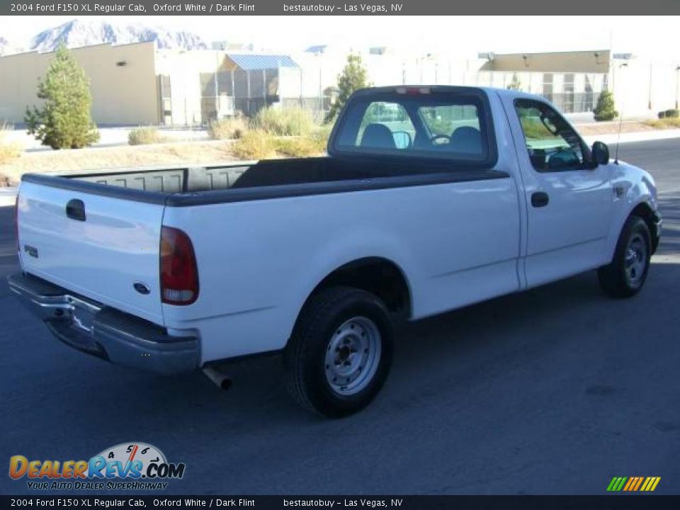 2004 Ford F150 XL Regular Cab Oxford White / Dark Flint Photo #7