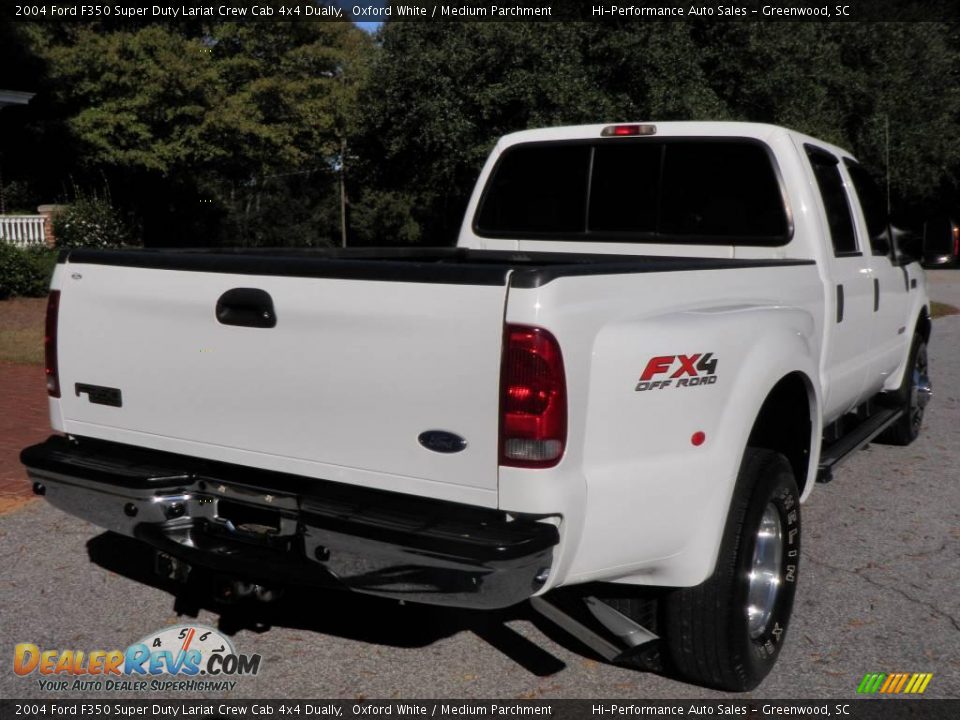 2004 Ford F350 Super Duty Lariat Crew Cab 4x4 Dually Oxford White / Medium Parchment Photo #8