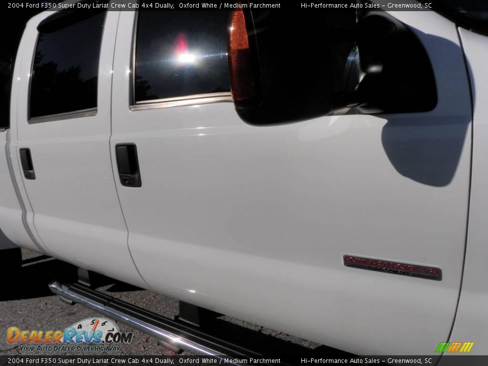 2004 Ford F350 Super Duty Lariat Crew Cab 4x4 Dually Oxford White / Medium Parchment Photo #17