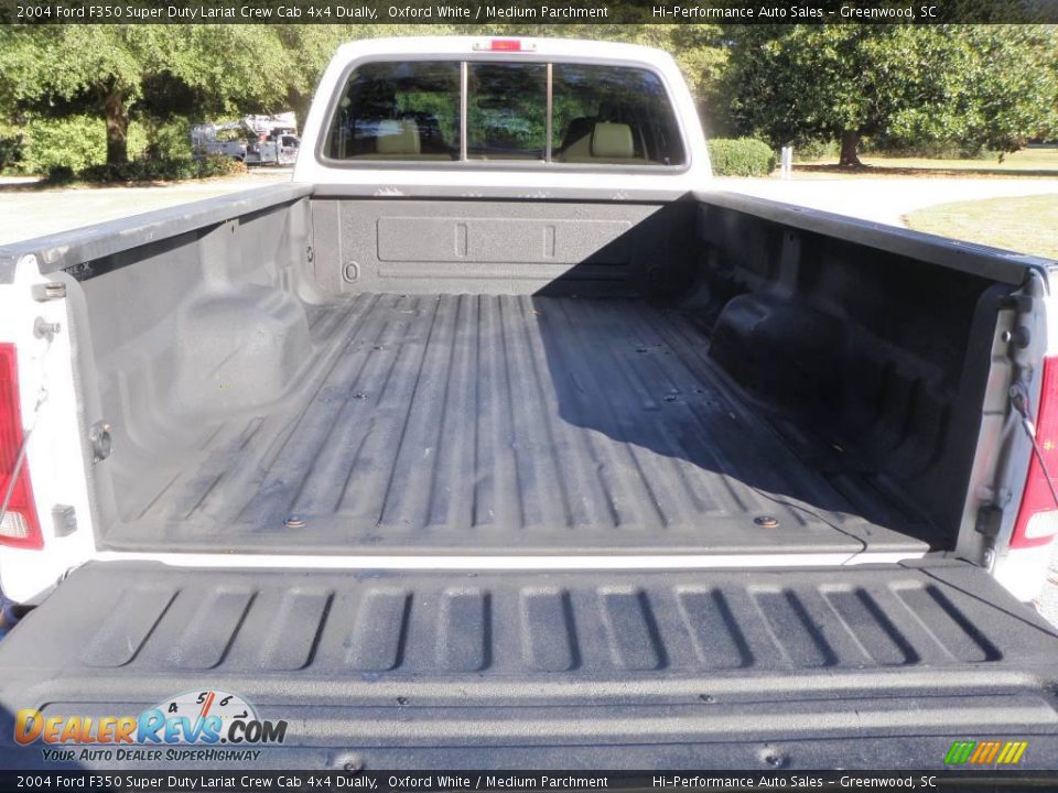 2004 Ford F350 Super Duty Lariat Crew Cab 4x4 Dually Oxford White / Medium Parchment Photo #21