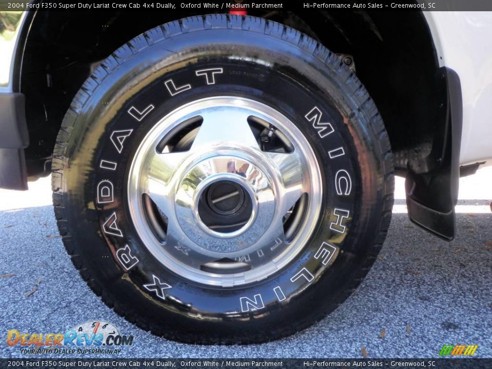 2004 Ford F350 Super Duty Lariat Crew Cab 4x4 Dually Oxford White / Medium Parchment Photo #22