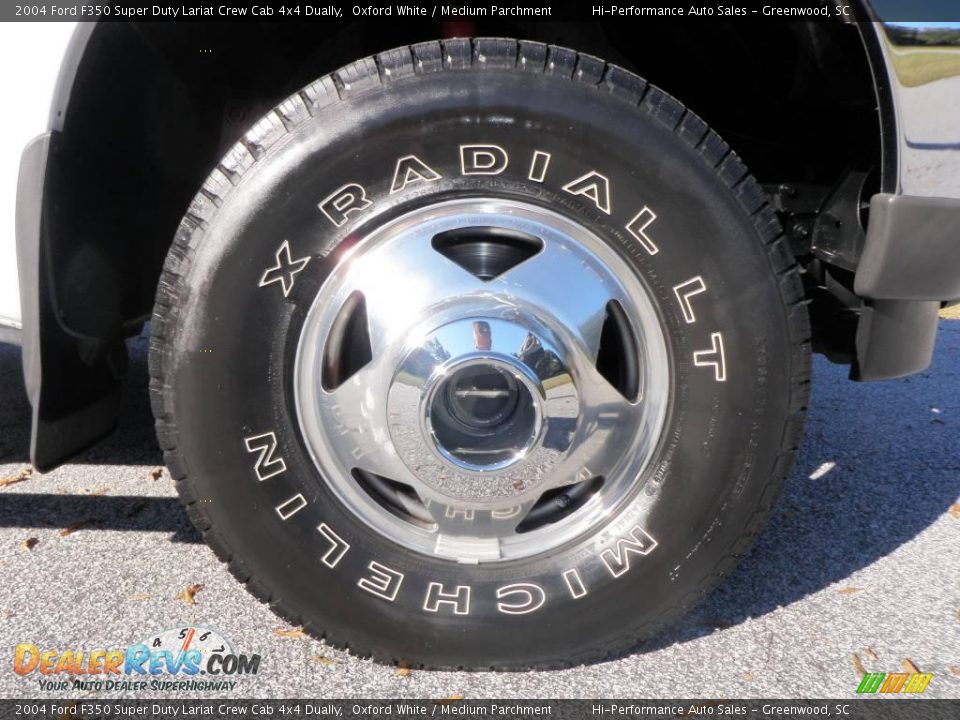 2004 Ford F350 Super Duty Lariat Crew Cab 4x4 Dually Oxford White / Medium Parchment Photo #25