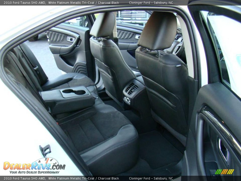 2010 Ford Taurus SHO AWD White Platinum Metallic Tri-Coat / Charcoal Black Photo #10