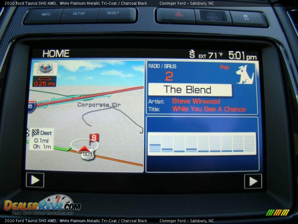 2010 Ford Taurus SHO AWD White Platinum Metallic Tri-Coat / Charcoal Black Photo #22