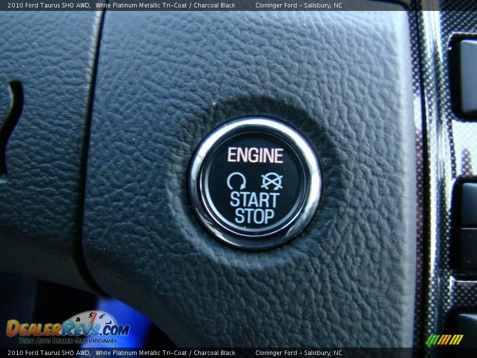 2010 Ford Taurus SHO AWD White Platinum Metallic Tri-Coat / Charcoal Black Photo #27