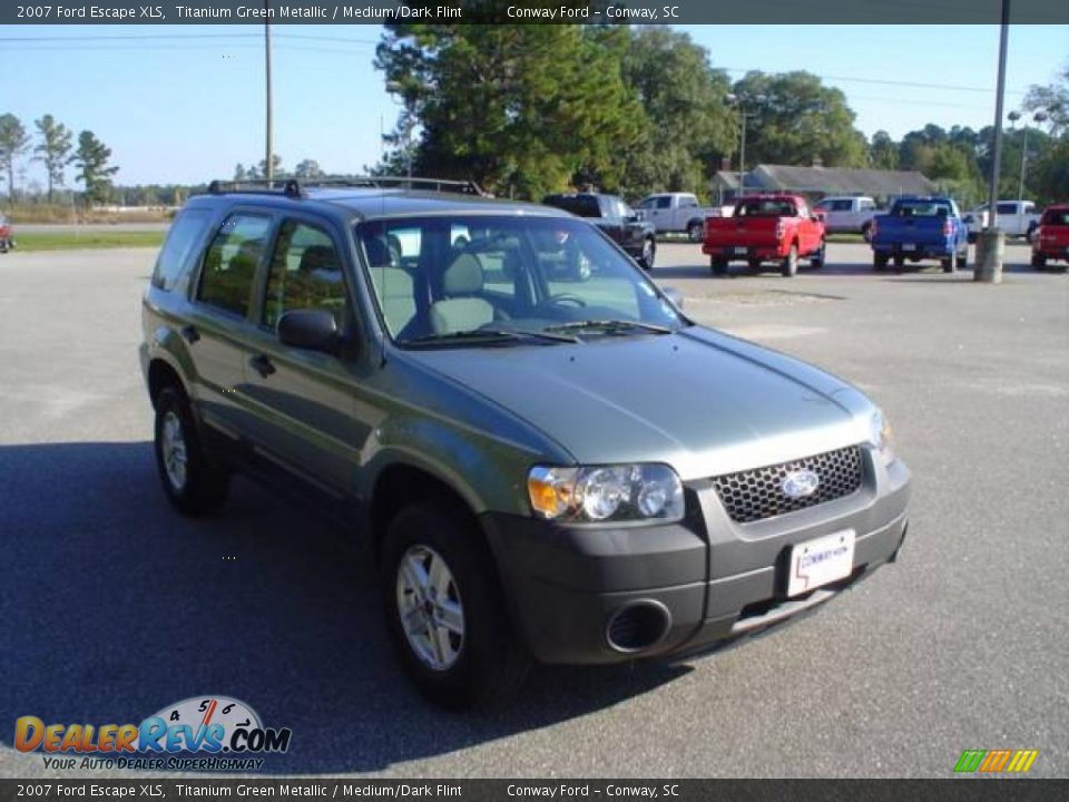 2007 Ford Escape XLS Titanium Green Metallic / Medium/Dark Flint Photo #3