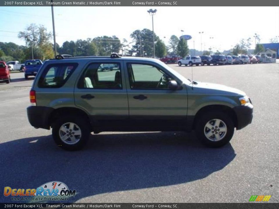 2007 Ford Escape XLS Titanium Green Metallic / Medium/Dark Flint Photo #4