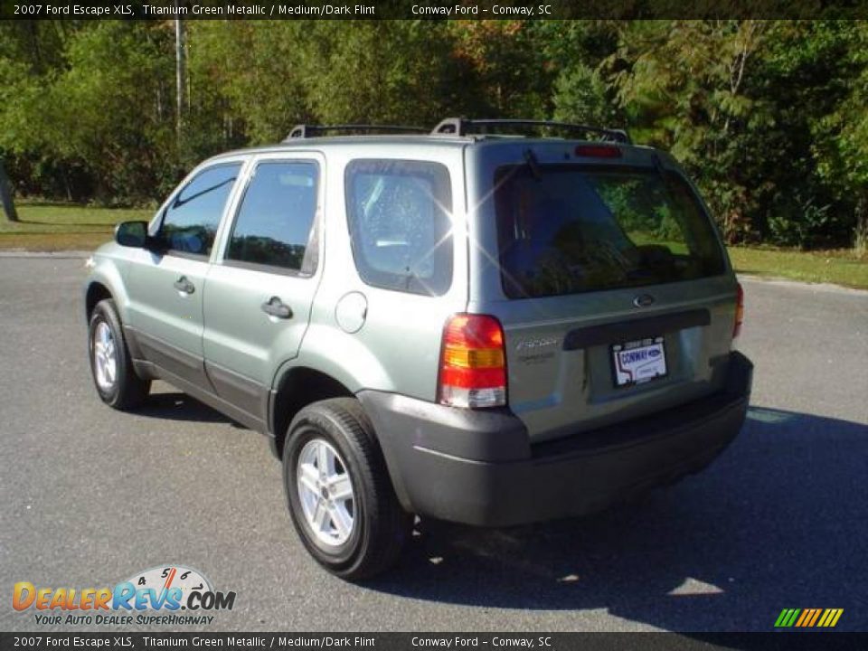 2007 Ford Escape XLS Titanium Green Metallic / Medium/Dark Flint Photo #7