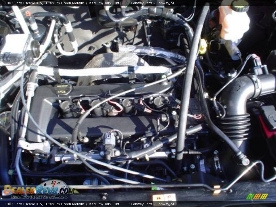 2007 Ford Escape XLS Titanium Green Metallic / Medium/Dark Flint Photo #11
