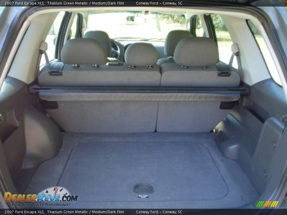 2007 Ford Escape XLS Titanium Green Metallic / Medium/Dark Flint Photo #14