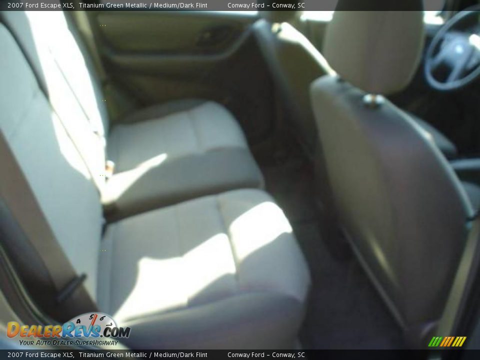 2007 Ford Escape XLS Titanium Green Metallic / Medium/Dark Flint Photo #15