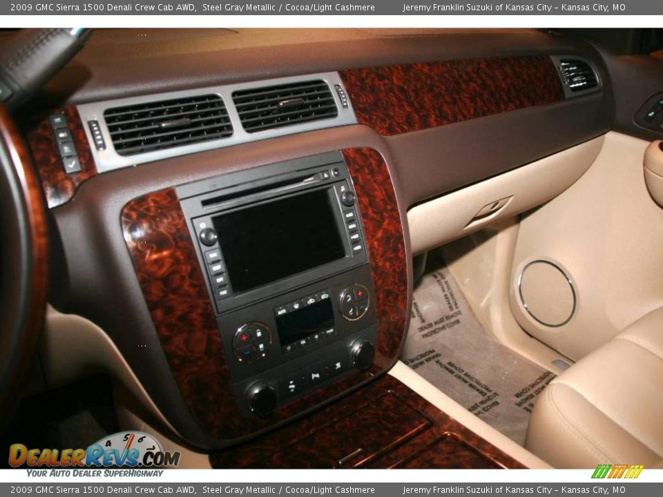 2009 GMC Sierra 1500 Denali Crew Cab AWD Steel Gray Metallic / Cocoa/Light Cashmere Photo #10