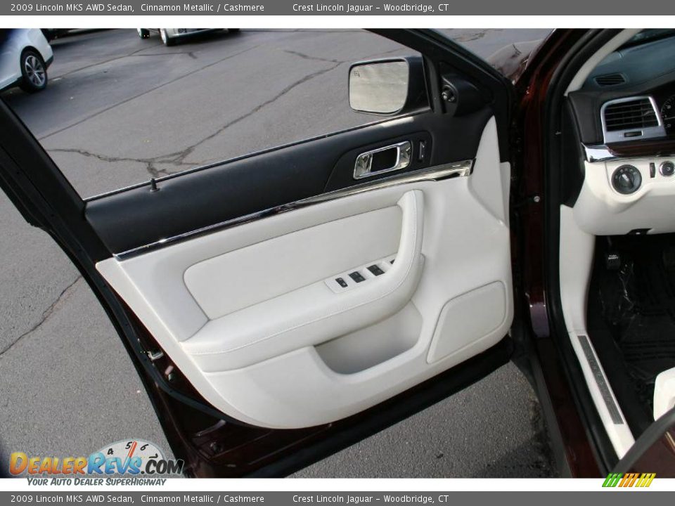2009 Lincoln MKS AWD Sedan Cinnamon Metallic / Cashmere Photo #12