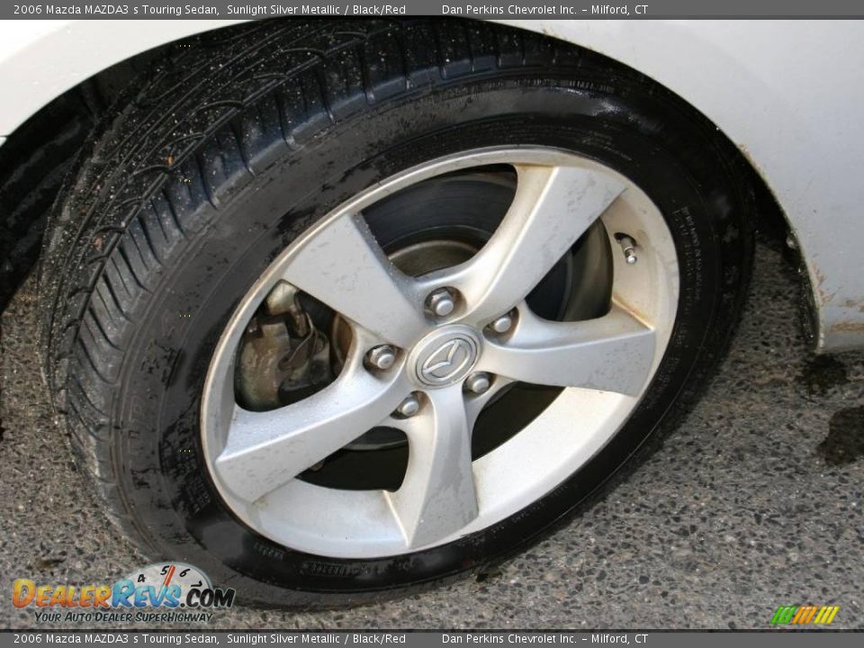 2006 Mazda MAZDA3 s Touring Sedan Sunlight Silver Metallic / Black/Red Photo #7