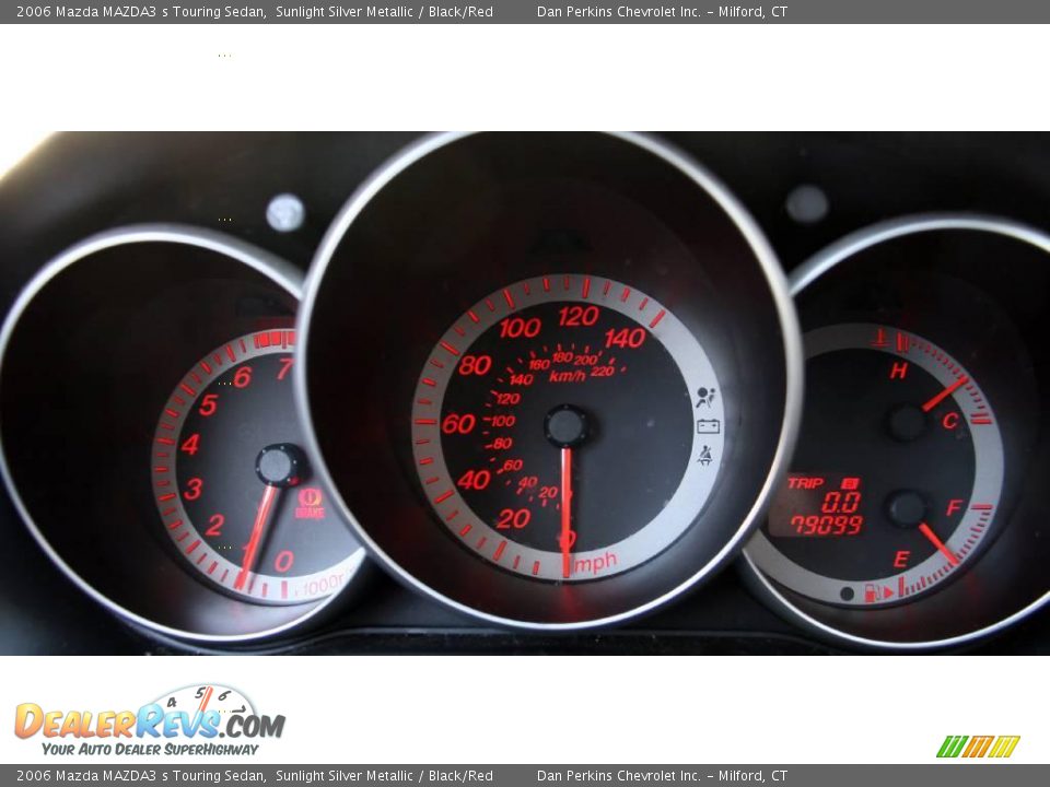 2006 Mazda MAZDA3 s Touring Sedan Sunlight Silver Metallic / Black/Red Photo #11